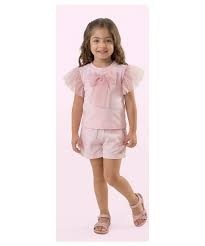 Conjunto Blusa com Tule e Short em Alfaiataria